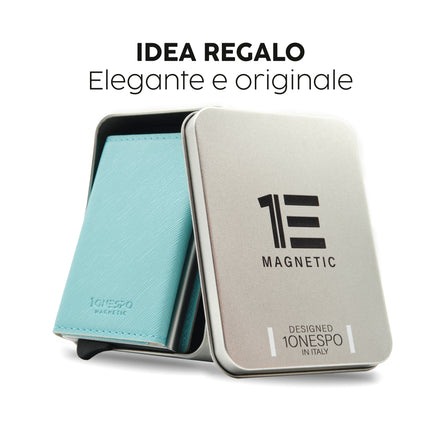 Portafoglio porta carte di credito donna  verde acqua marina in vera pelle saffiano racchiuso in elegante e raffinata scatola regalo color argento in robusto metallo riutilizzabile