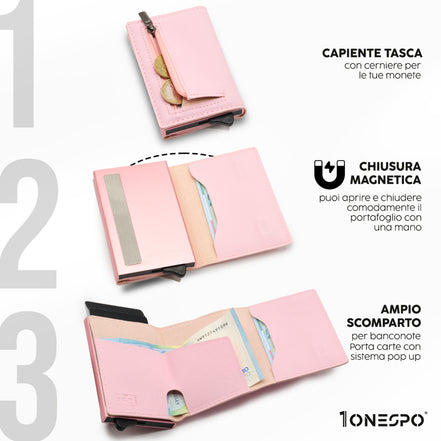 Portafoglio donna slim e smart in vera pelle saffiano rosa con tasca a zip aperta per inserimento monete, cassa rosa con chiusura magnetica e carte in uscita dal porta tessere, capiente porta soldi in vera pelle con diverse banconote all'interno
