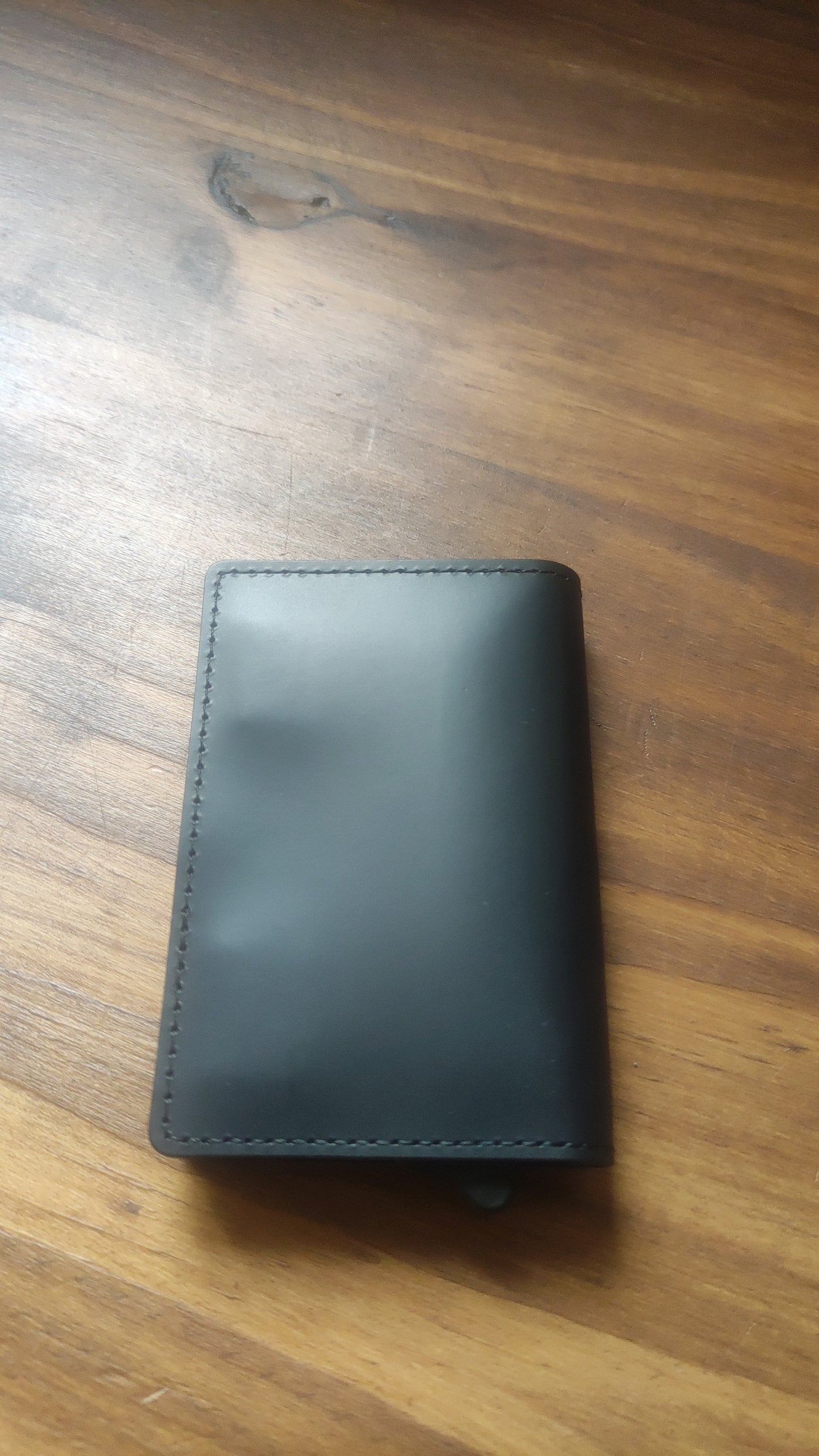 MAGNETIC SLIM Porta Carte di Credito in Vera Pelle Protezione RFID Cuoio Cerato Nero